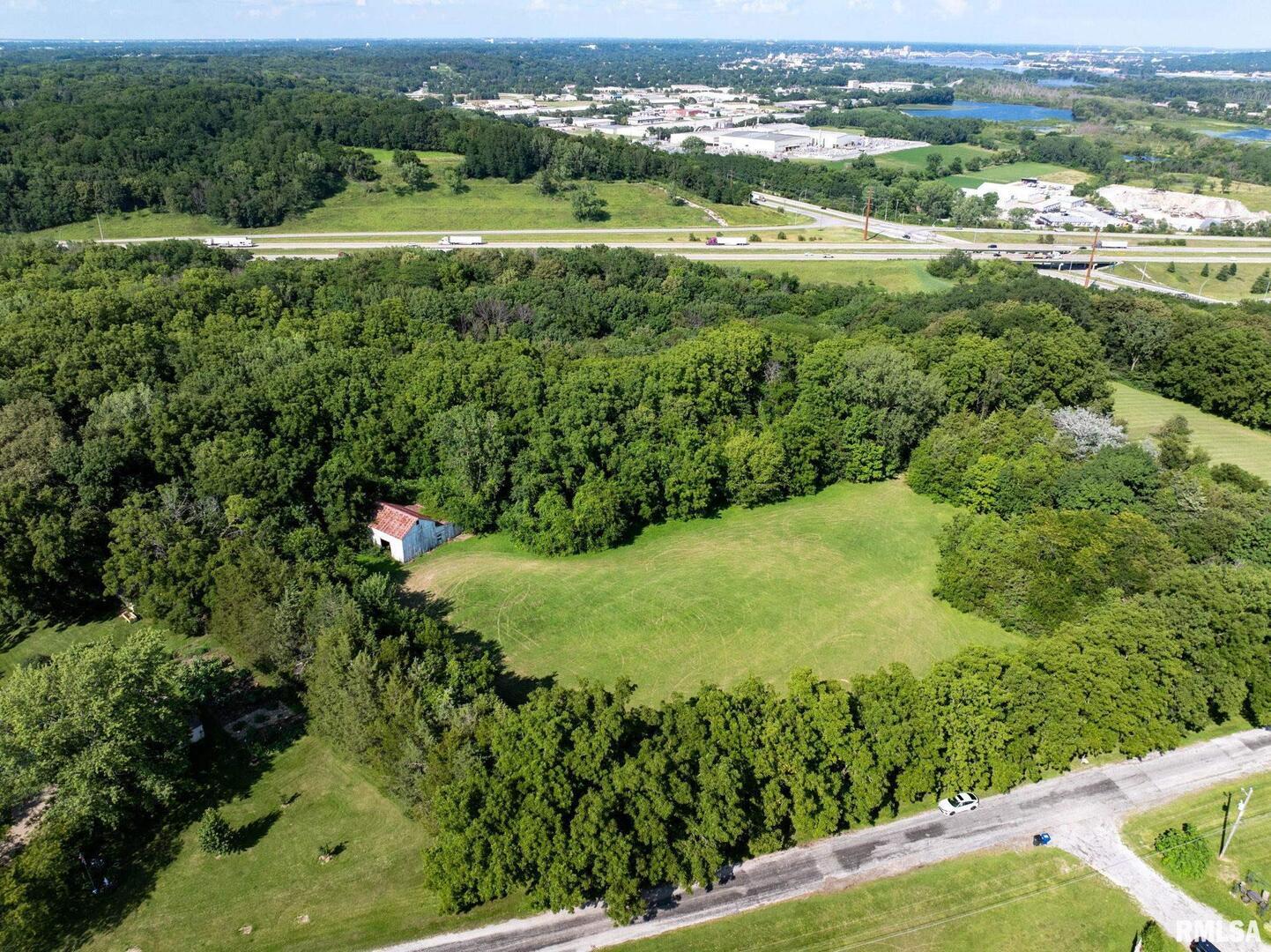 5418 Chapel Hill Road Davenport, IA 52802 - Photo 40 of 69