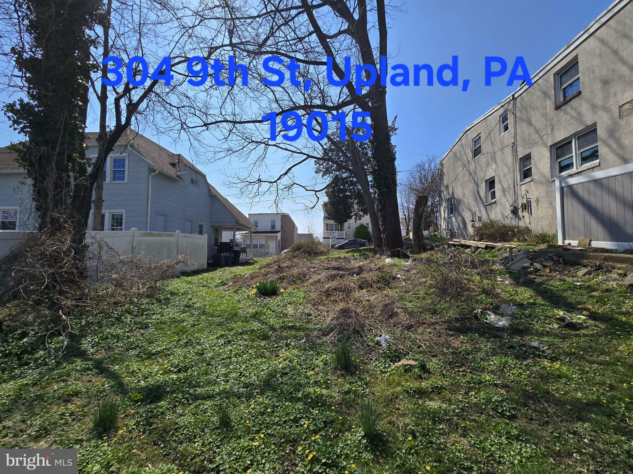 304 9th Street Brookhaven, PA 19015 - Photo 5 of 5 a backyard of a house with lots of green space