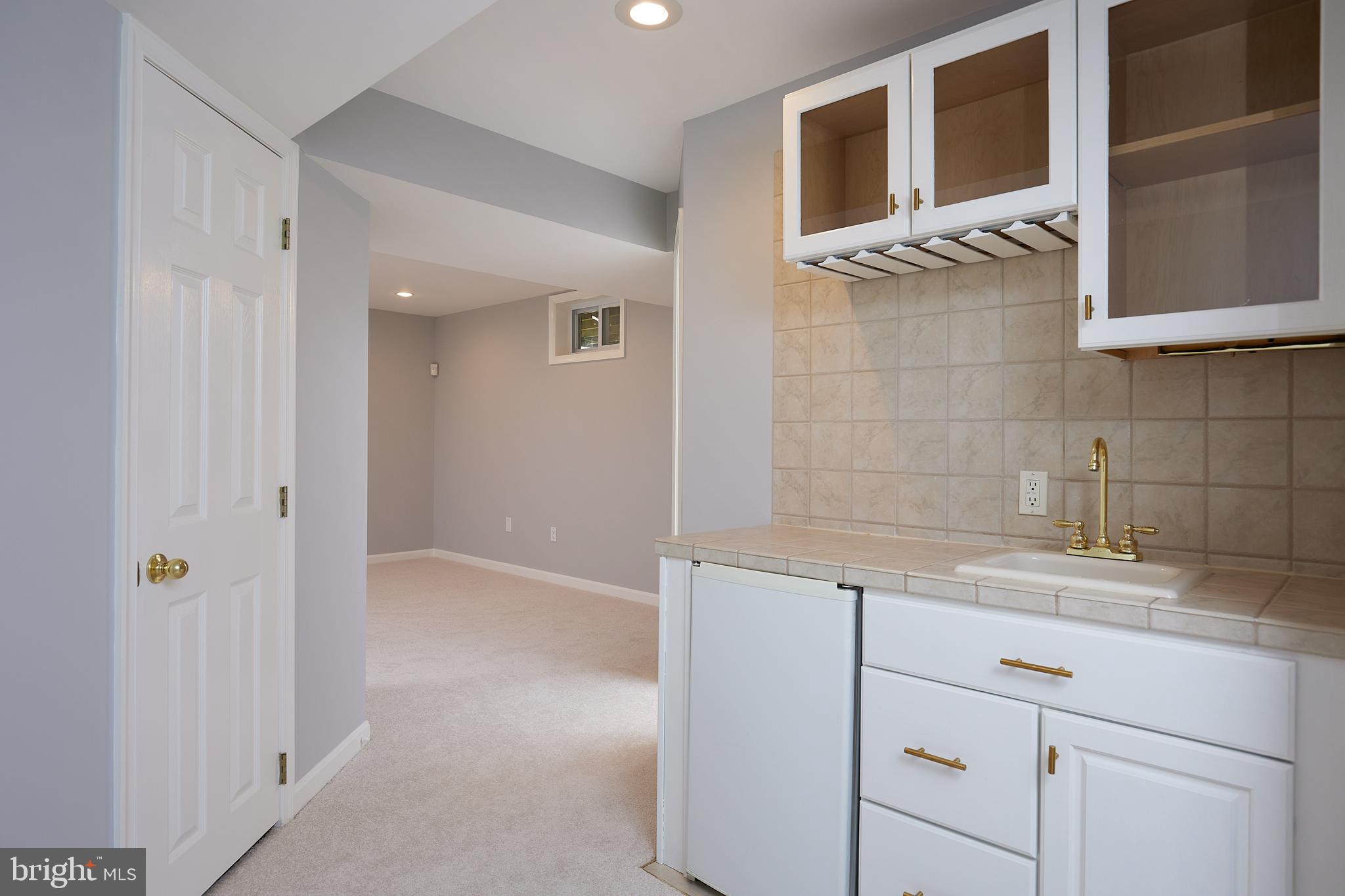 13324 Darnestown Road Gaithersburg, MD 20878 - Photo 29 of 42 Gallery Image 29