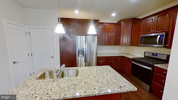 $3,525 | 711 Lakeview Court, King of Prussia, PA 19406