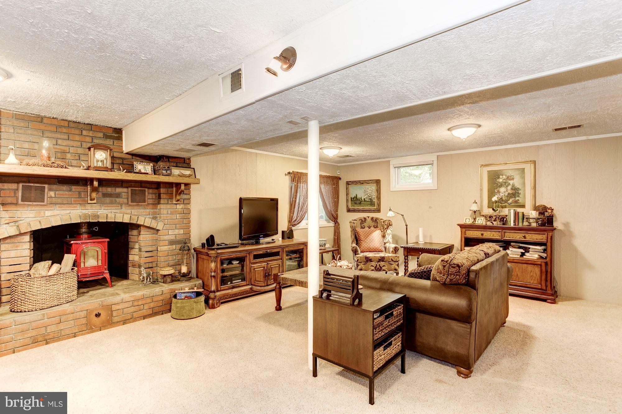 13319 Kahns Road Manassas, VA 20112 - Photo 20 of 30 Basement
