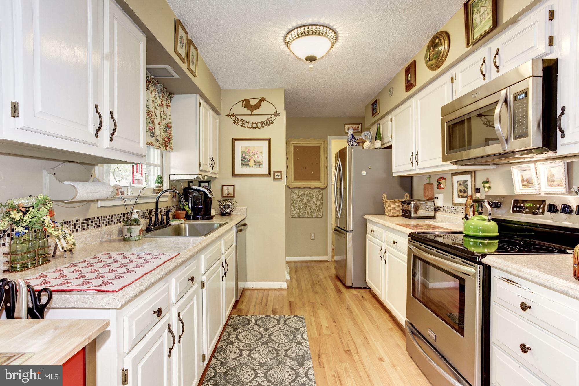 13319 Kahns Road Manassas, VA 20112 - Photo 8 of 30 Kitchen