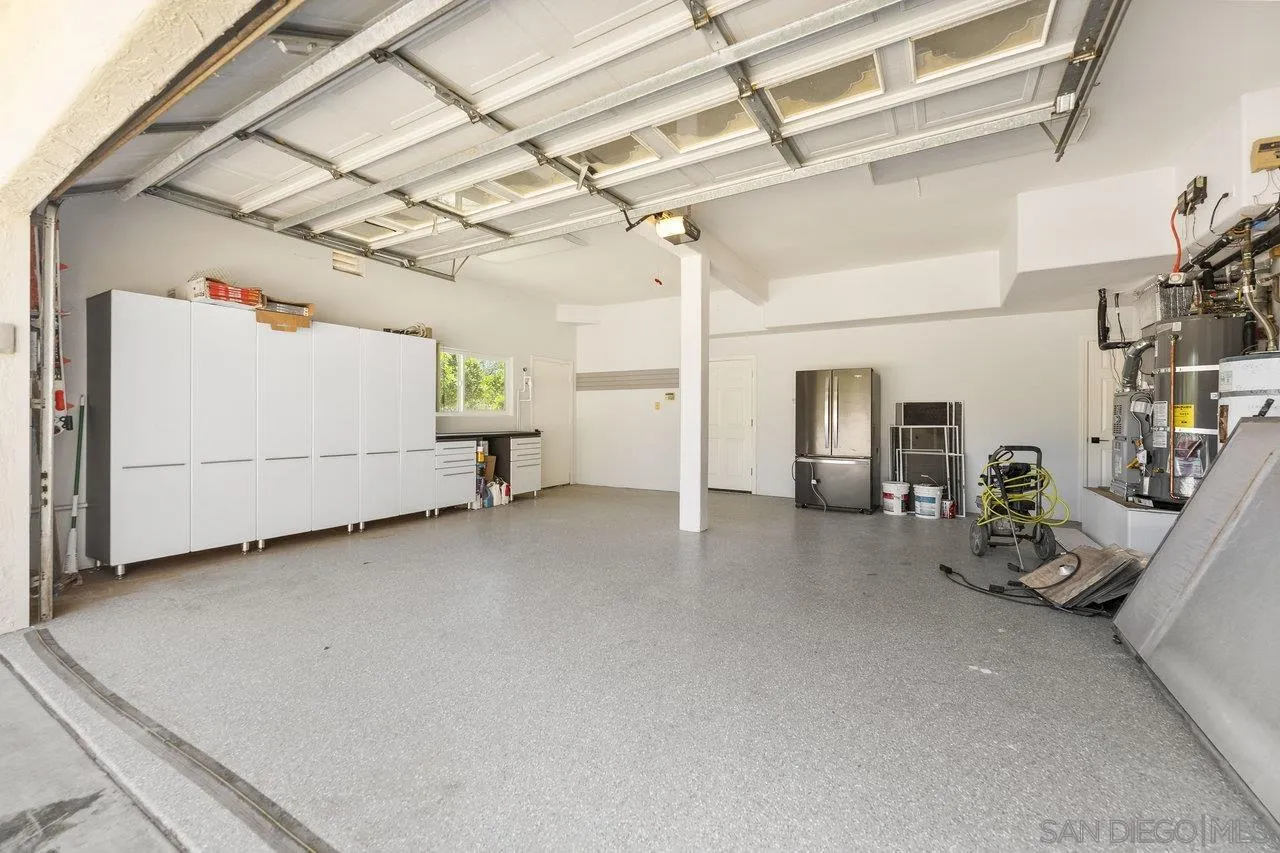 2047 Via Del Torrie Alpine, CA 91901 - Photo 37 of 53 a view of a garage