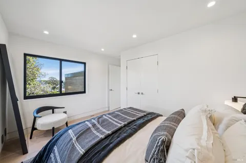 $3,898,000 | 18 Laurel Lane, Sausalito, CA 94965