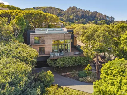 $3,898,000 | 18 Laurel Lane, Sausalito, CA 94965