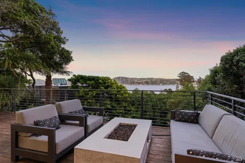 $3,898,000 | 18 Laurel Lane, Sausalito, CA 94965