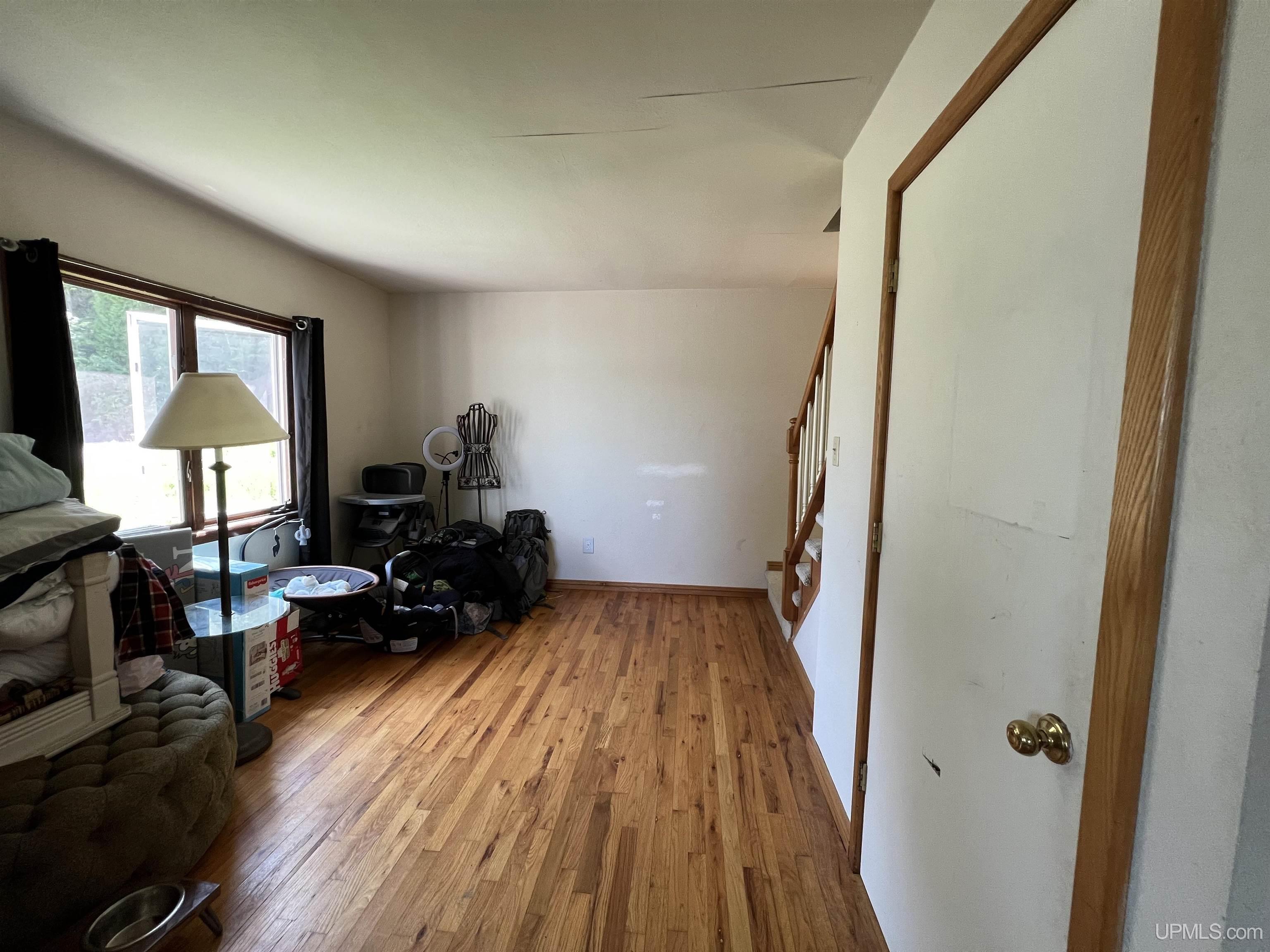 214 Hickory Street Munising, MI 49862 - Photo 8 of 26