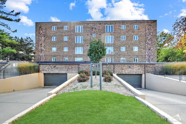 a view of a pathway with a big yard