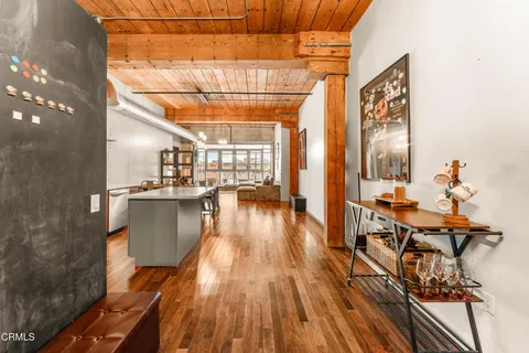 $849,000 | 530 South Hewitt Street, Unit 426, Los Angeles, CA 90013