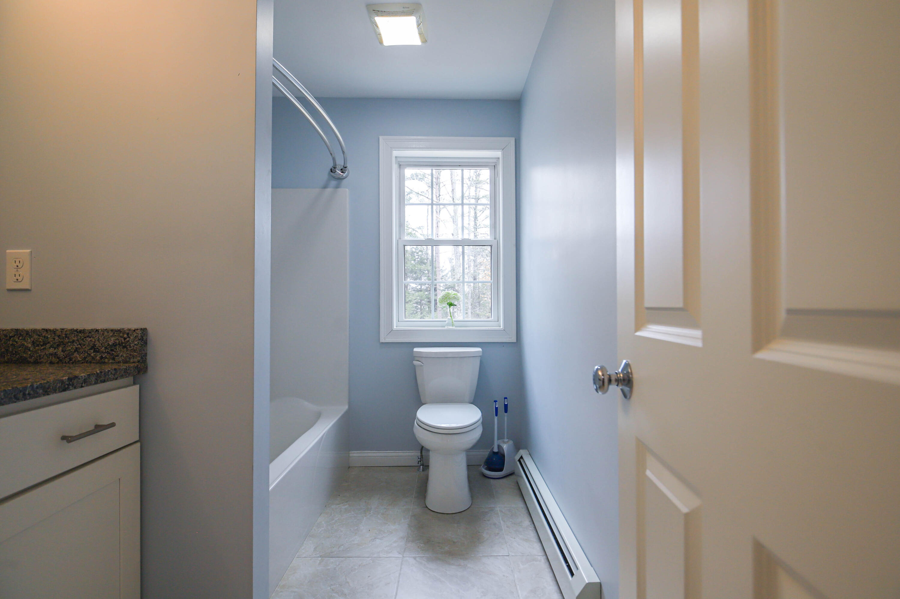 247 Broadturn Road Scarborough, ME 04074 - Photo 30 of 58 247 Broadturn Rd Scarborough -32