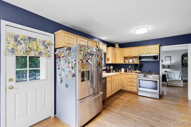 $990,000 | 2801 Eldon Avenue, Maryland Heights, MO 63043