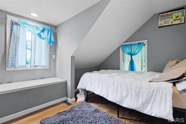 $990,000 | 2801 Eldon Avenue, Maryland Heights, MO 63043