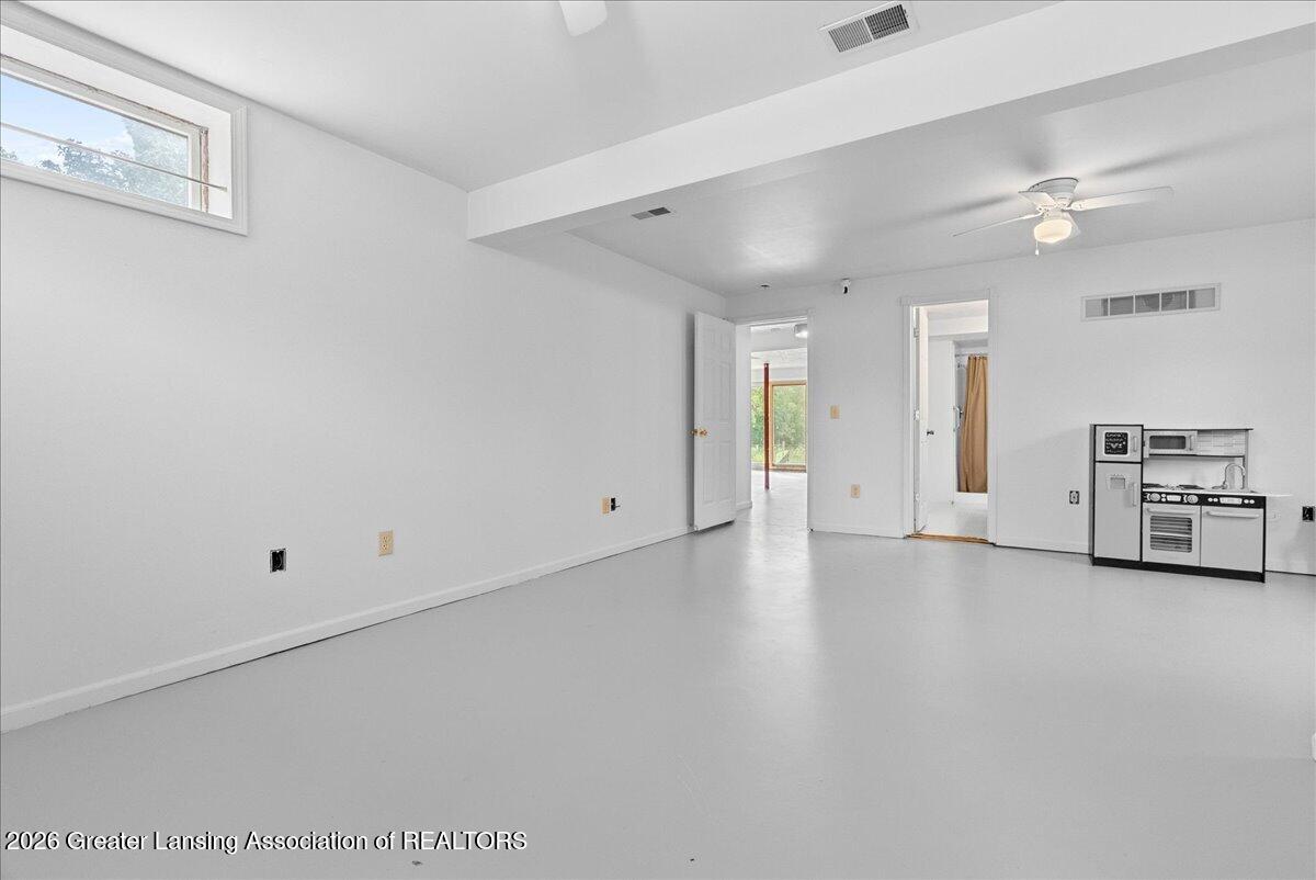 3956 Aurelius Road Onondaga, MI 49264 - Photo 30 of 47 21-Media Jett -16