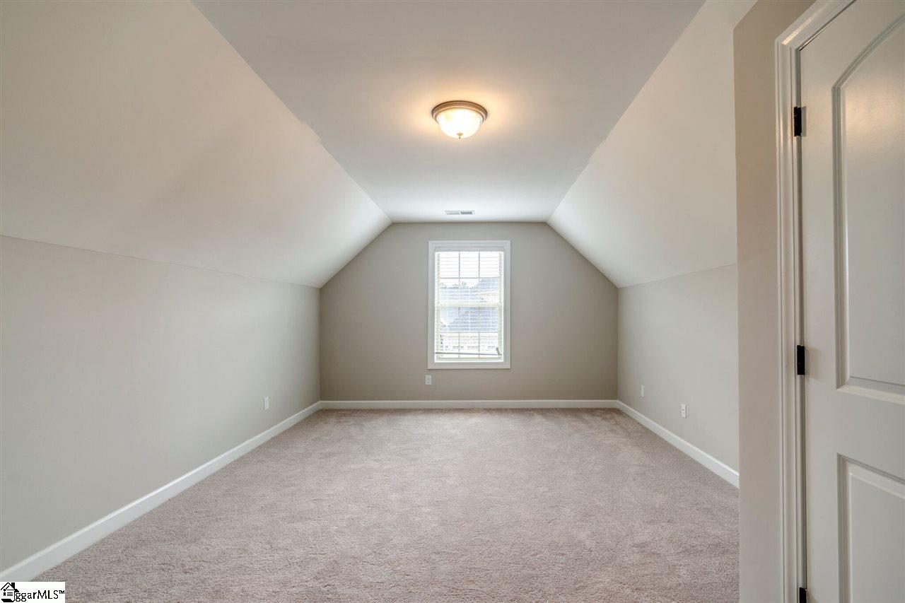204 Crestgate Way Easley, SC 29642 - Photo 2 of 21 Gallery Image 2