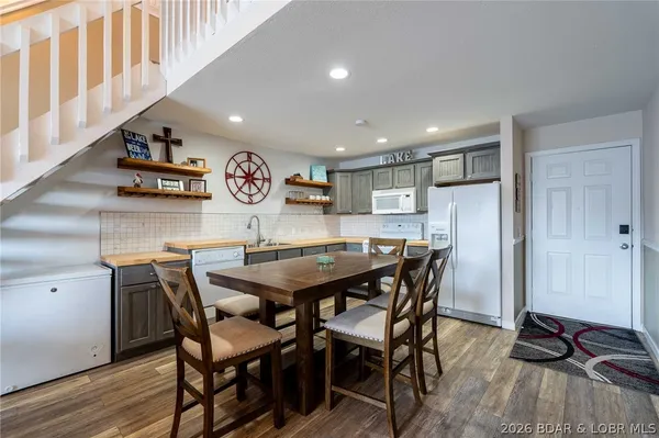 $420,000 | 6570 Pelican Drive, Unit 314, Osage Beach, MO 65065