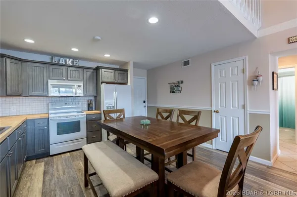 $420,000 | 6570 Pelican Drive, Unit 314, Osage Beach, MO 65065