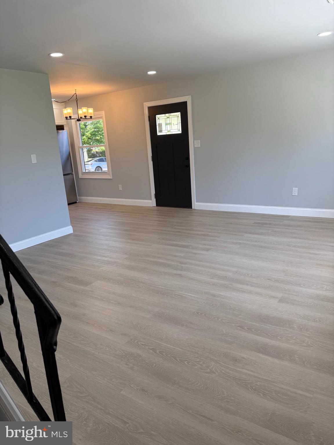 20 Miniature Lane Willingboro, NJ 08046 - Photo 10 of 29 Living room