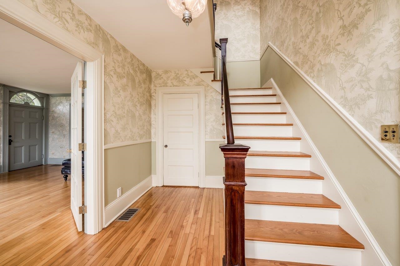 24 Newfields Road Exeter, NH 03833 - Photo 25 of 40