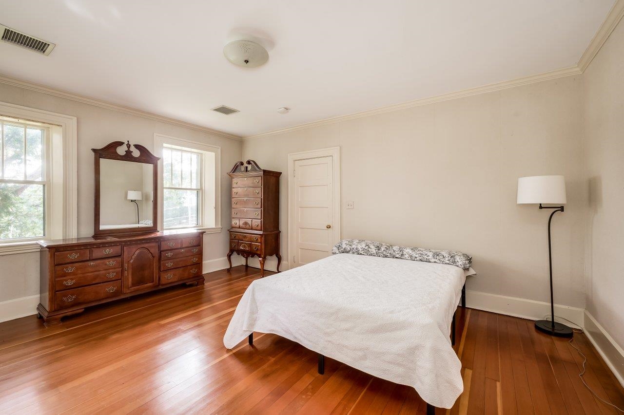 24 Newfields Road Exeter, NH 03833 - Photo 33 of 40