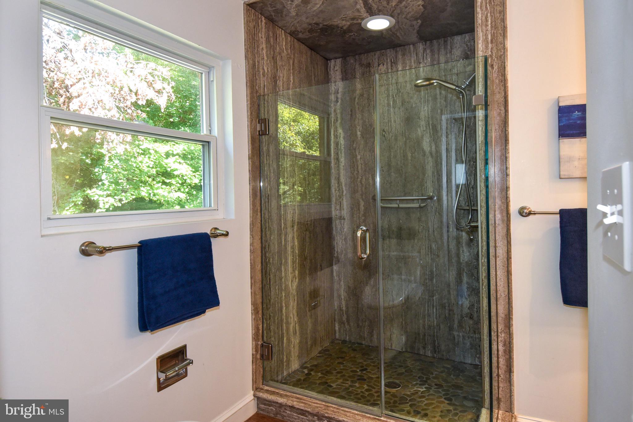 9306 Harvey Road Silver Spring, MD 20910 - Photo 15 of 48