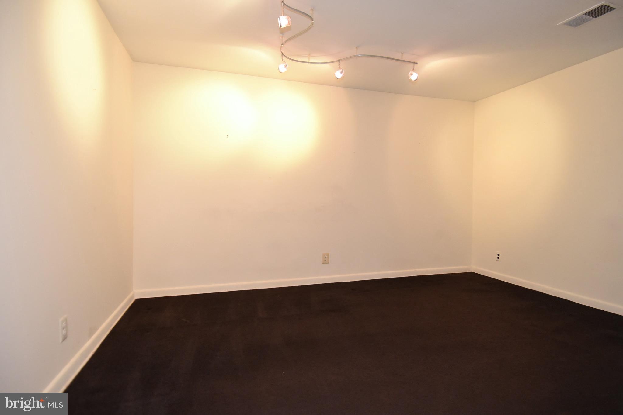 9306 Harvey Road Silver Spring, MD 20910 - Photo 36 of 48