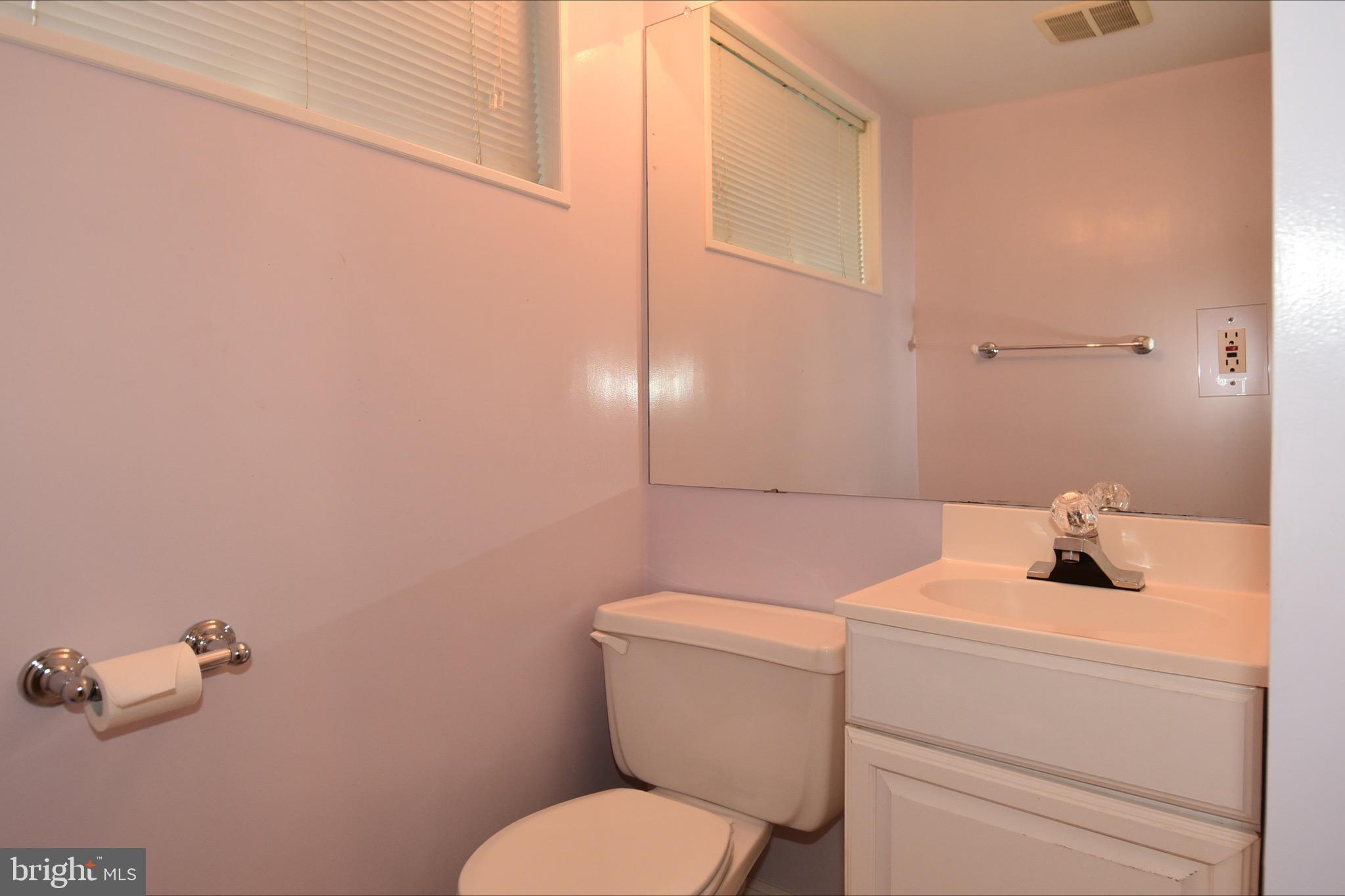 9306 Harvey Road Silver Spring, MD 20910 - Photo 38 of 48