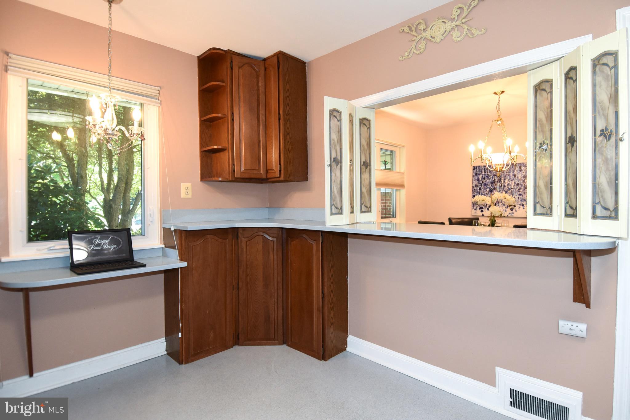 9306 Harvey Road Silver Spring, MD 20910 - Photo 7 of 48