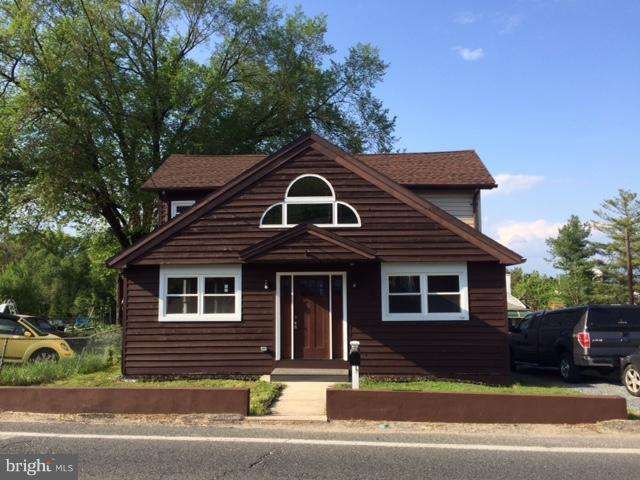719 North Point Road Baltimore, MD 21224 - Photo 2 of 25 Exterior (Front)
