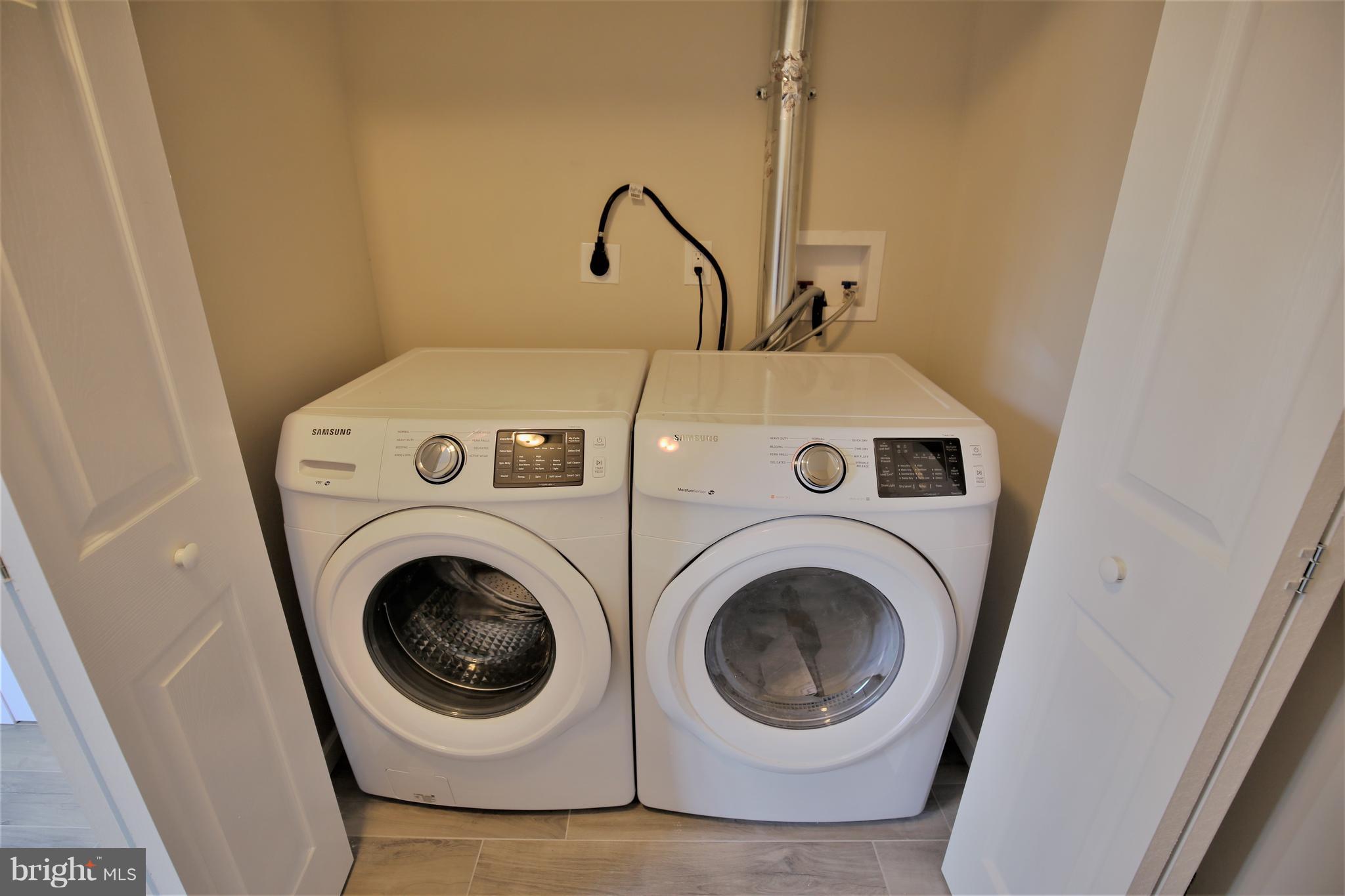 719 North Point Road Baltimore, MD 21224 - Photo 13 of 25 Interior (General)