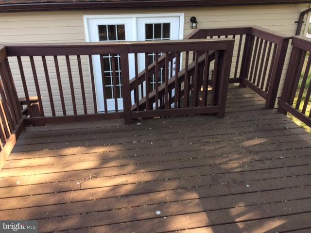 719 North Point Road Baltimore, MD 21224 - Photo 21 of 25 Exterior (Rear)