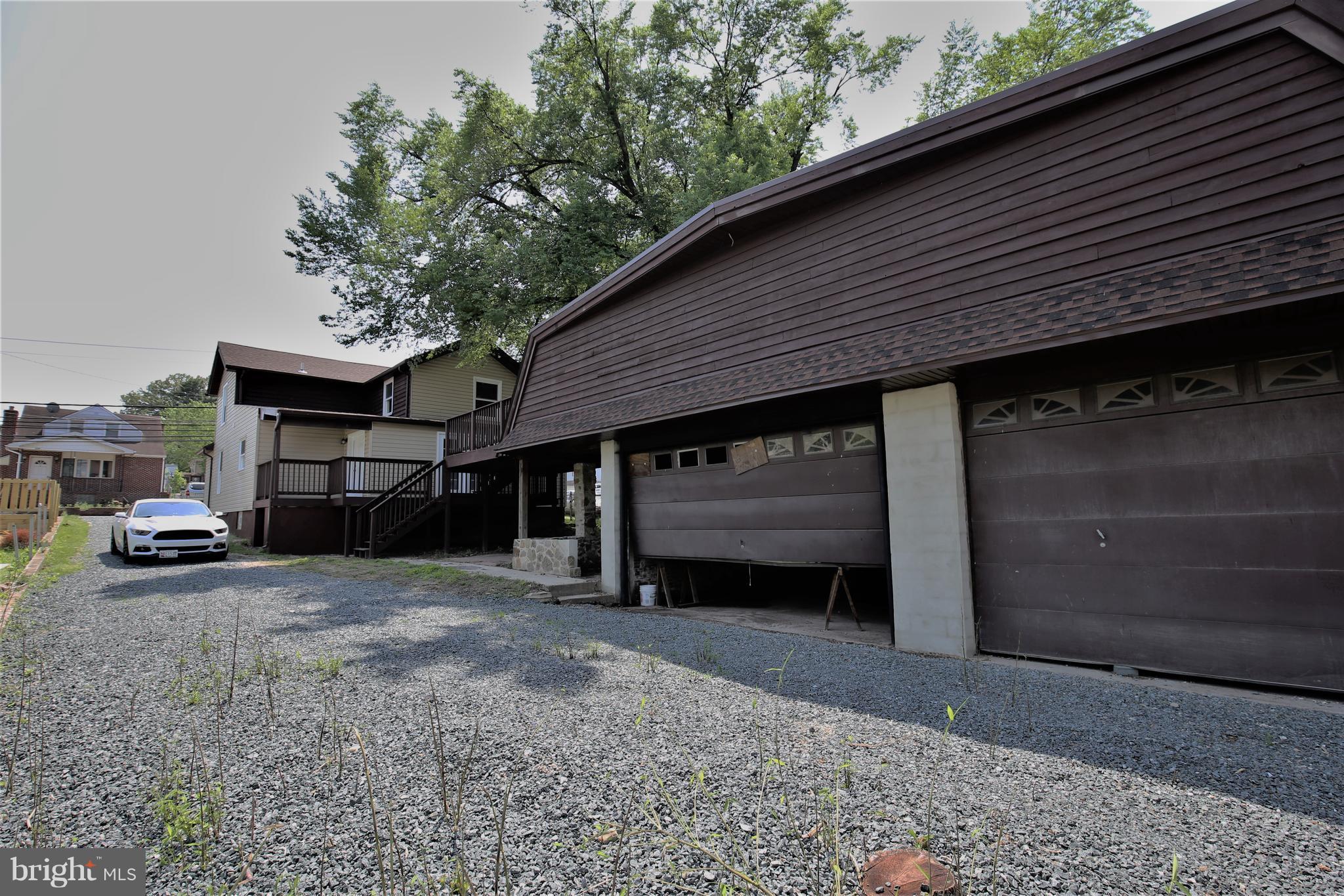 719 North Point Road Baltimore, MD 21224 - Photo 23 of 25 Exterior (Rear)