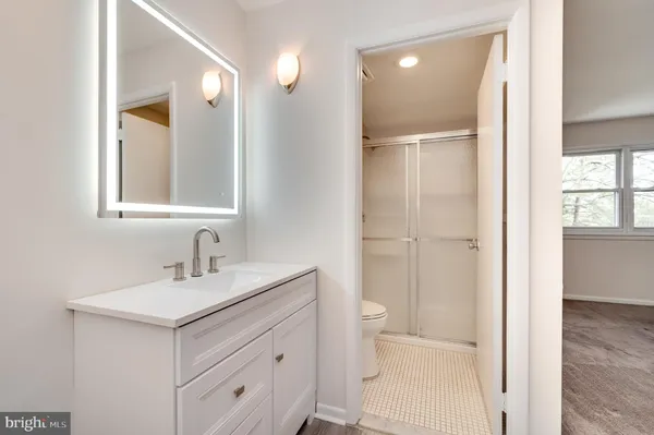 $2,000 | 2912 State Hill Road, Unit B2, Wyomissing, PA 19610