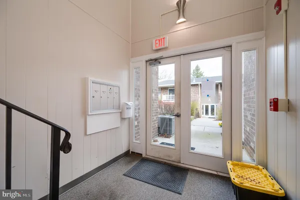 $2,000 | 2912 State Hill Road, Unit B2, Wyomissing, PA 19610