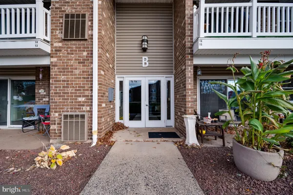 $2,000 | 2912 State Hill Road, Unit B2, Wyomissing, PA 19610