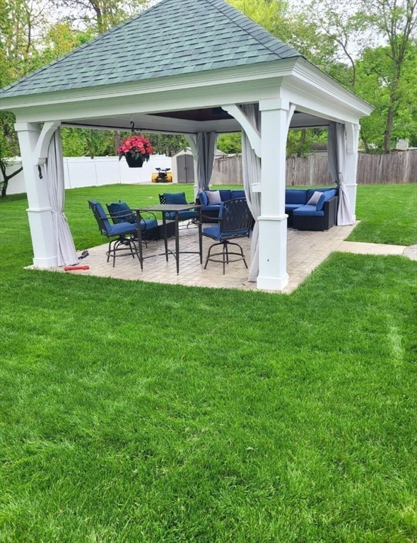 97 Hartwell Road Bedford, MA 01730 - Photo 38 of 42