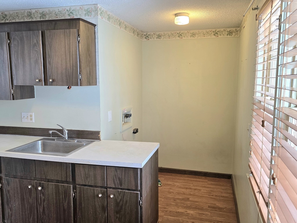 118 Deanna Road Brockton, MA 02302 - Photo 8 of 19