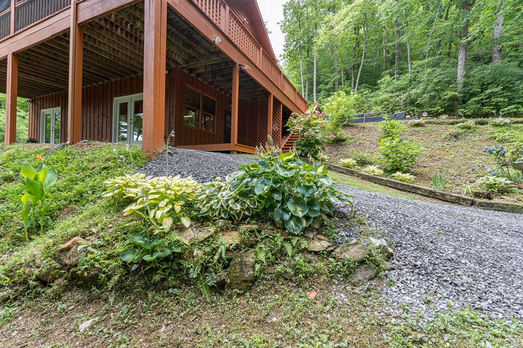249 Amber Lane Murphy, NC 28906 - Photo 33 of 42