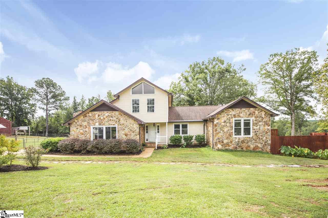 204 Horseshoe Road Honea Path, SC 29654 - Photo 1 of 34 Welcome Home