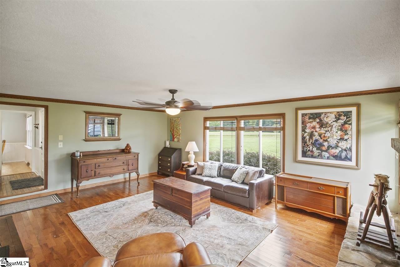 204 Horseshoe Road Honea Path, SC 29654 - Photo 9 of 34 Gallery Image 9