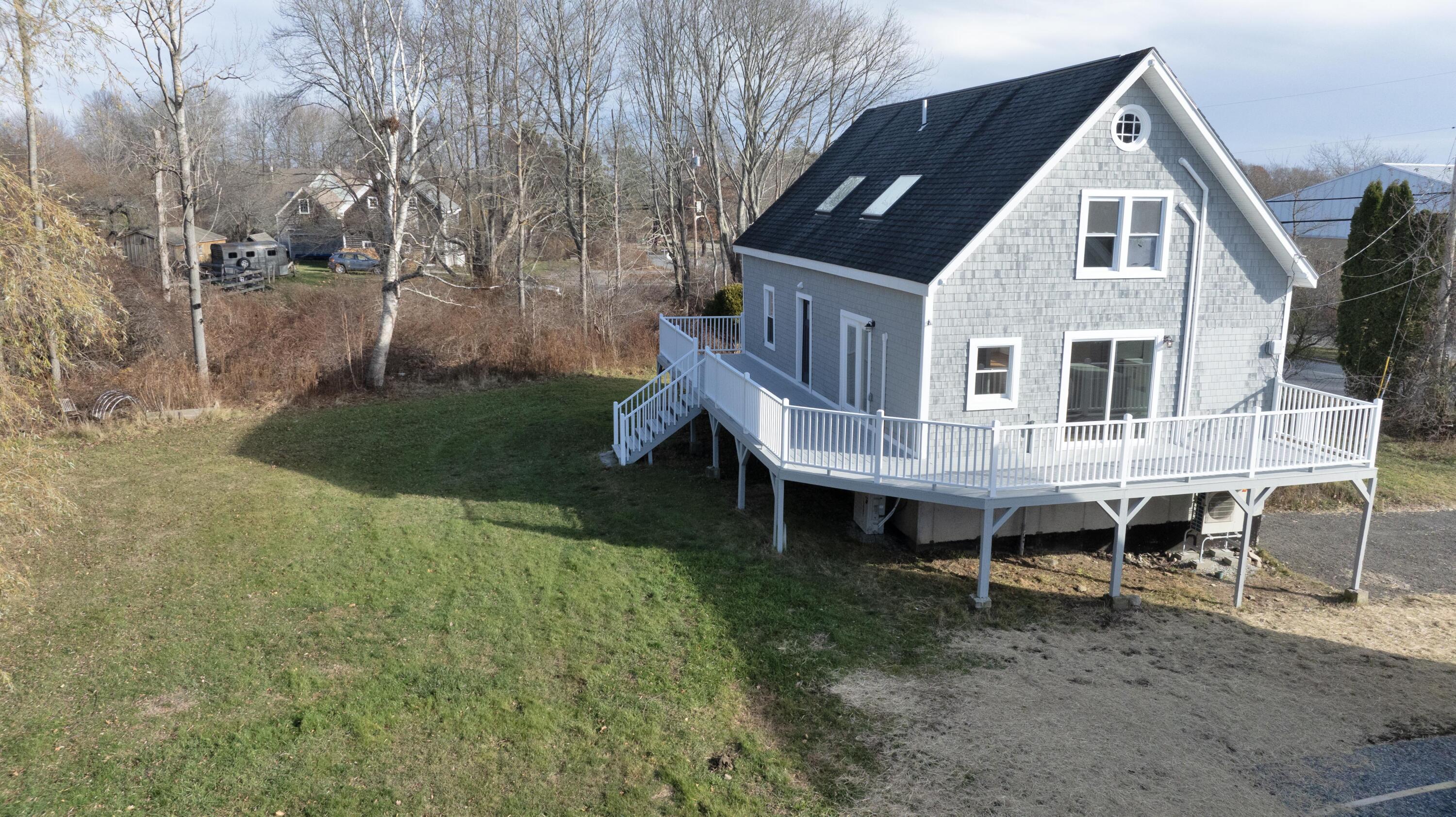 16 Ash Point Road, Unit 16 Harpswell, ME 04079 - Photo 11 of 64 16 Ash Point Rd_0418