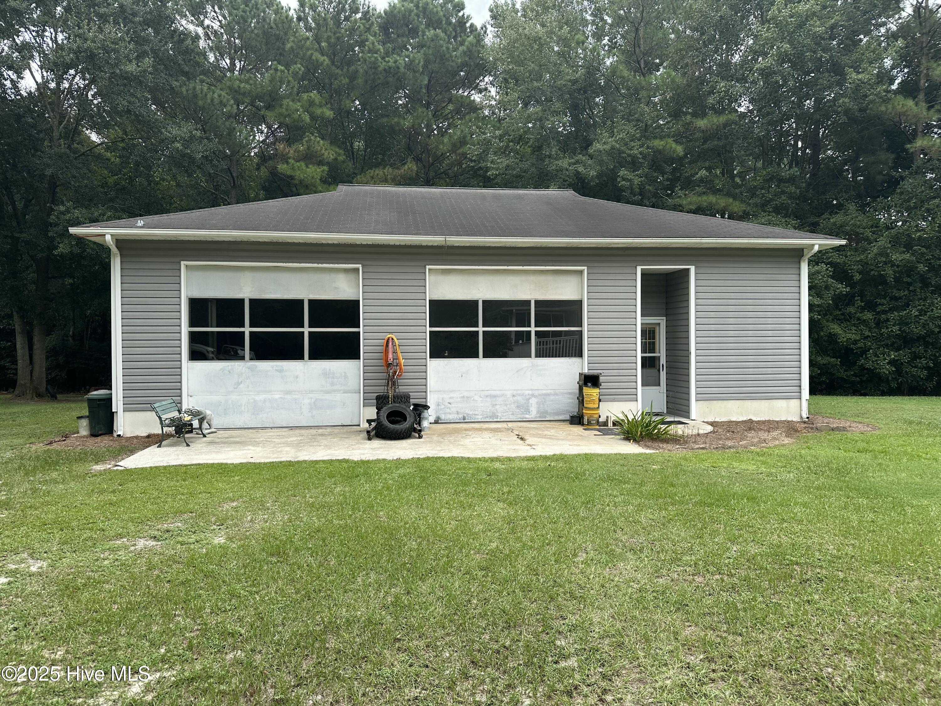 120 Rice Lane Kenansville, NC 28349 - Photo 68 of 86 detached garage/apartment outside