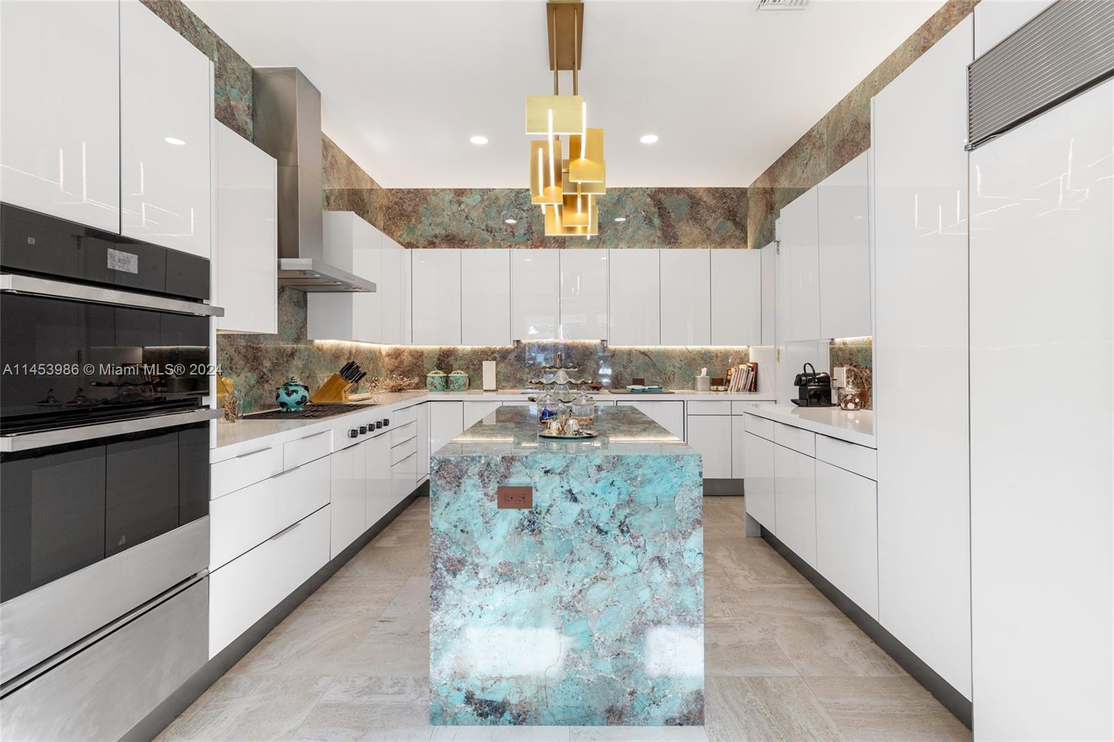 6350 Allison Road Miami Beach, FL 33141 - Photo 14 of 57