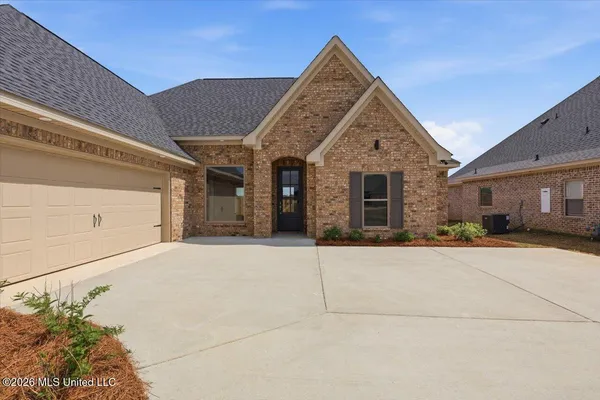 $409,900 | 1114 Old Ct Crossing, Flowood, MS 39232