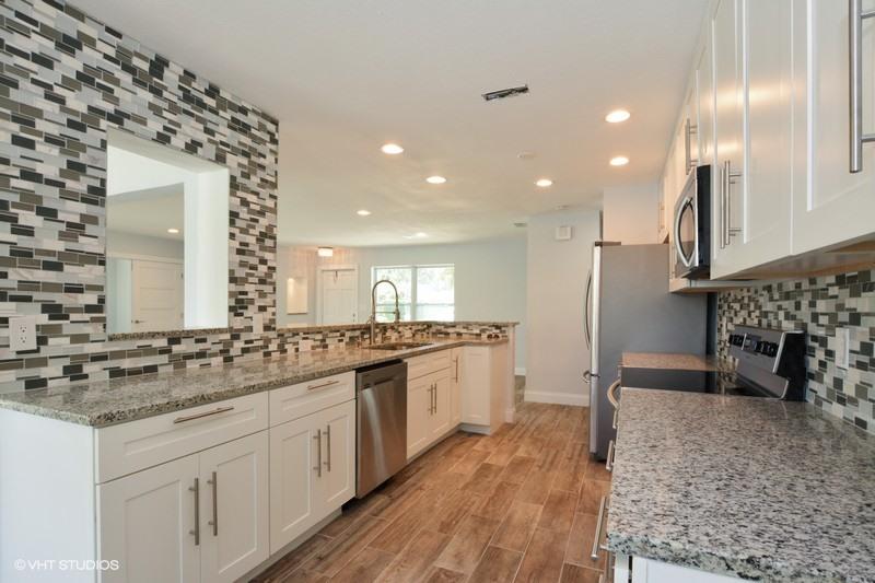 1132 Southwest 12th Terrace Boca Raton, FL 33486 - Photo 3 of 12 Kitchen
