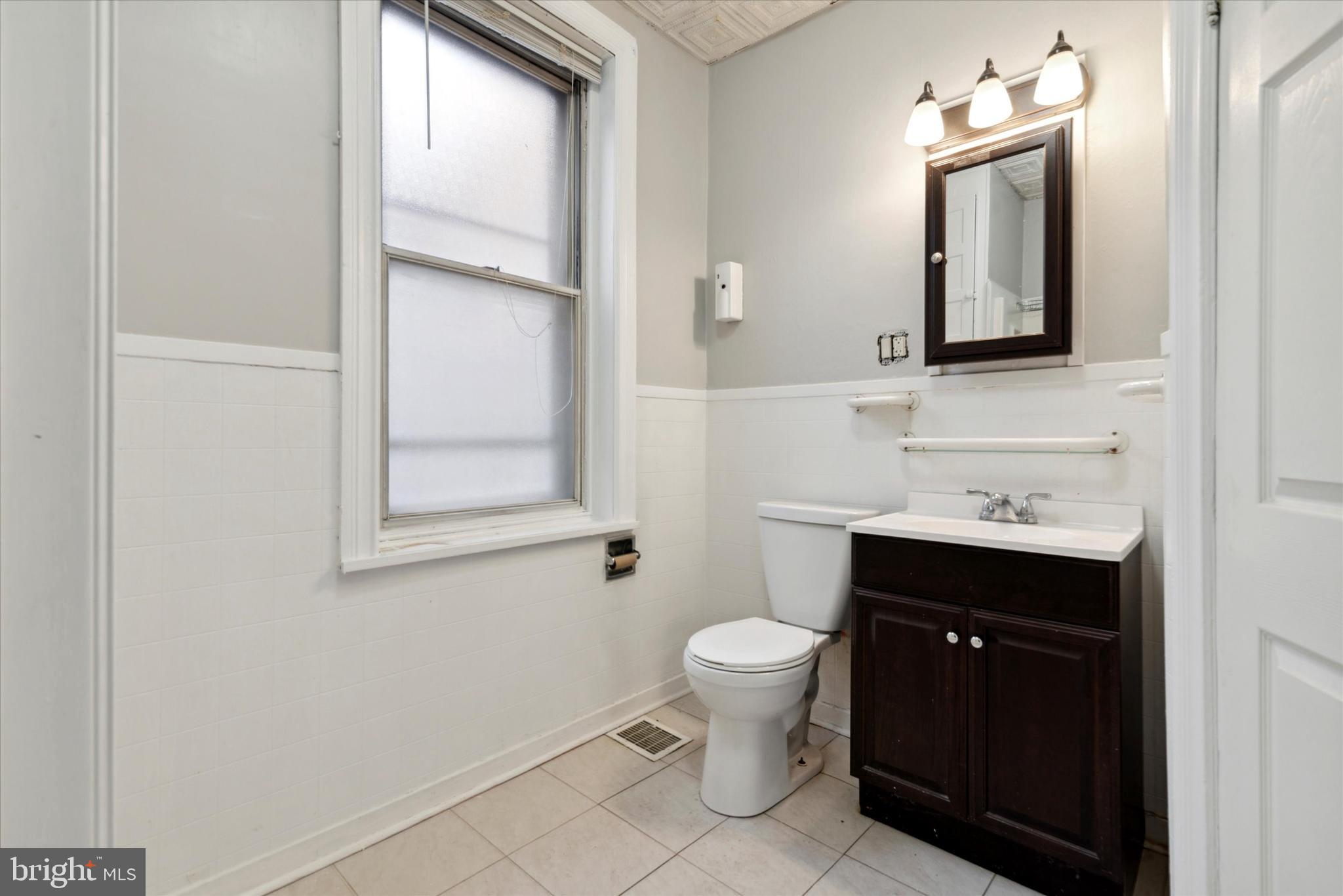 4817 Ridge Avenue Philadelphia, PA 19129 - Photo 13 of 15