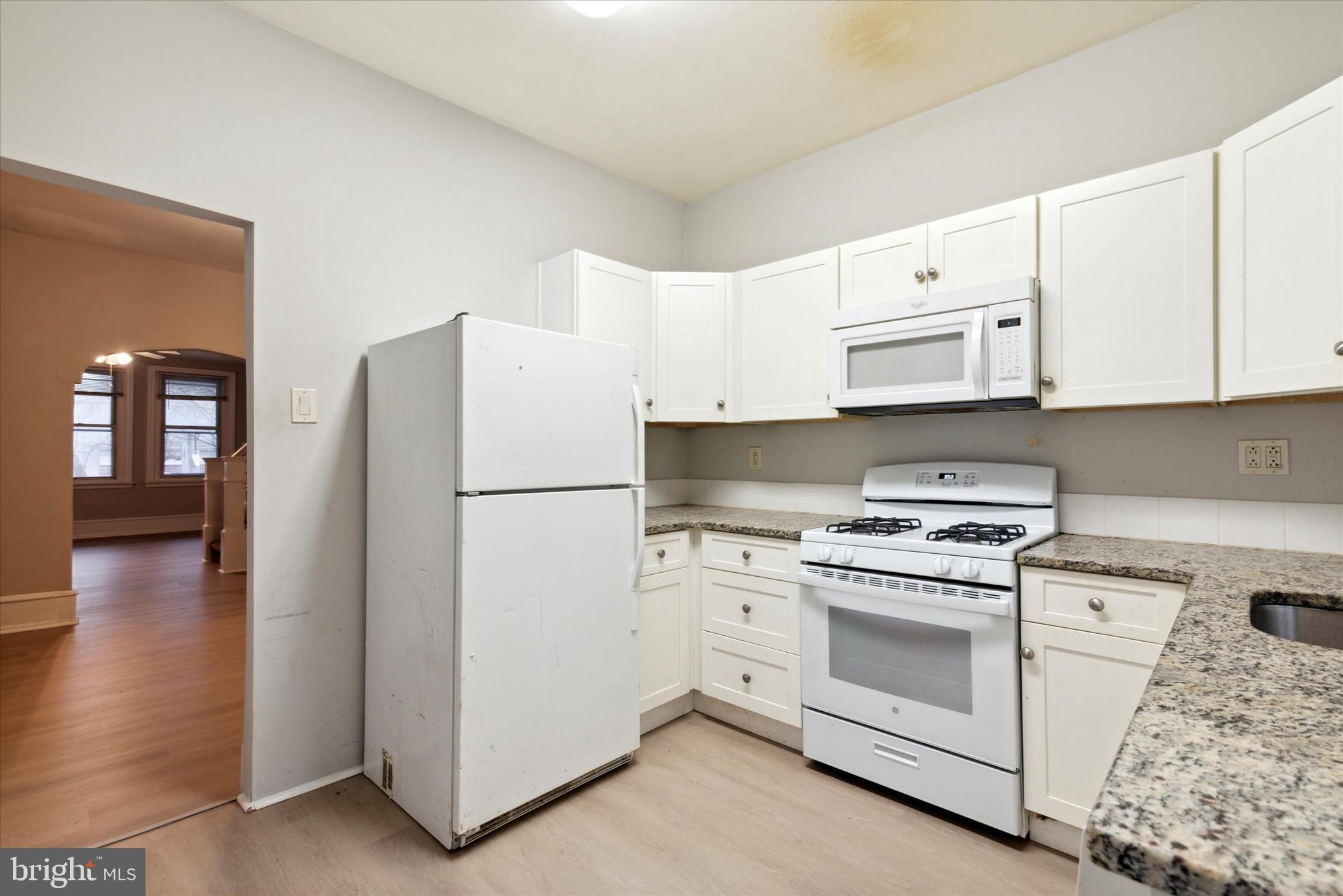 4817 Ridge Avenue Philadelphia, PA 19129 - Photo 8 of 15