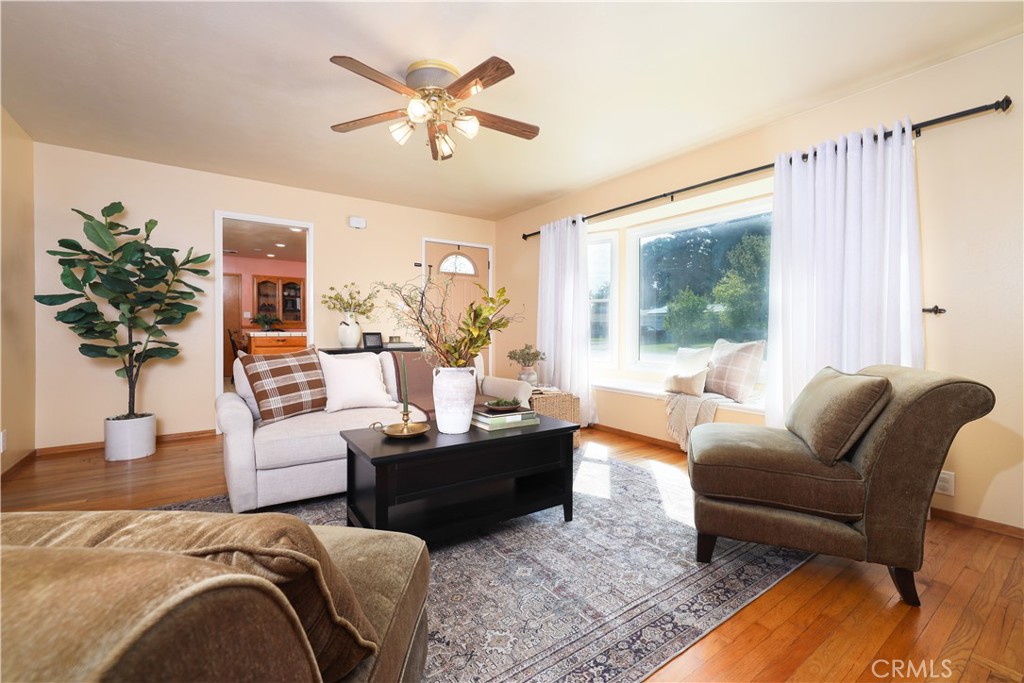 2586 El Paso Way Chico, CA 95973 - Photo 8 of 38