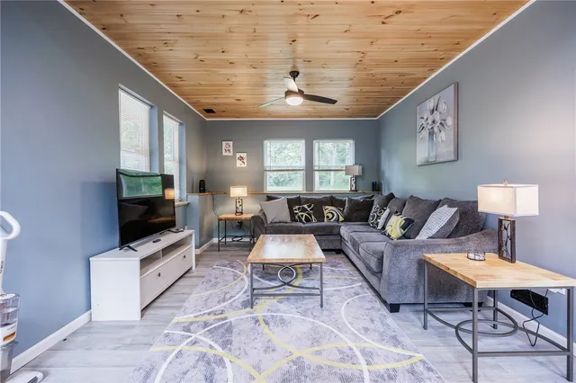 $439,000 | 7160 Eelpot Road, Naples, NY 14512