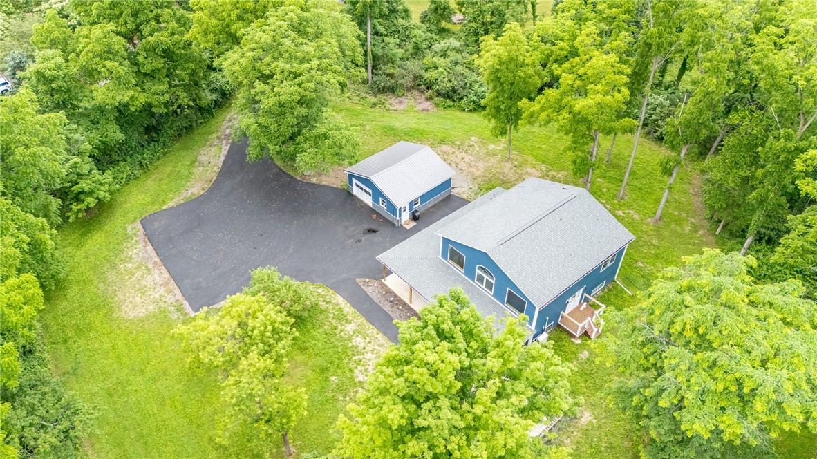 7160 Eelpot Road Naples, NY 14512 - Photo 8 of 37