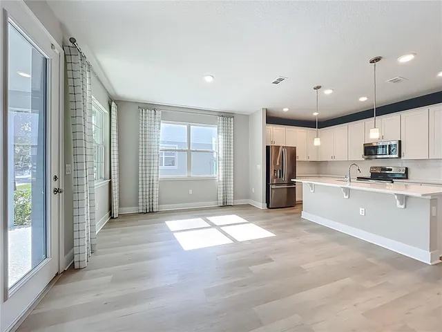 $359,995 | 6937 Five Oaks Drive, Harmony, FL 34773